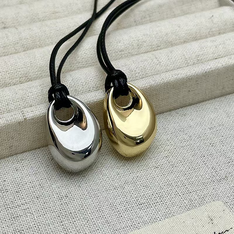 Korean Black Skin Rope Silver  - Mens Fashion Trend 2026 ulasan dan harga